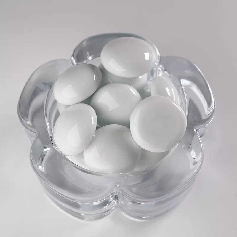 Pierre de noix de cajou en verre, perles plates en verre utilisées pour la décoration